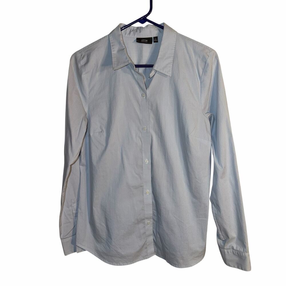 Apt. 9 Essentials Women’s Button-Down Shirt Light Blue & White Pinstripe Size 12